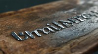 为何网名要四个字还带符号？这样取名有何含义、讲究和流行原因？